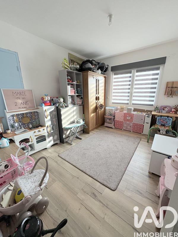 Maison - 95 m² - 5 pièces