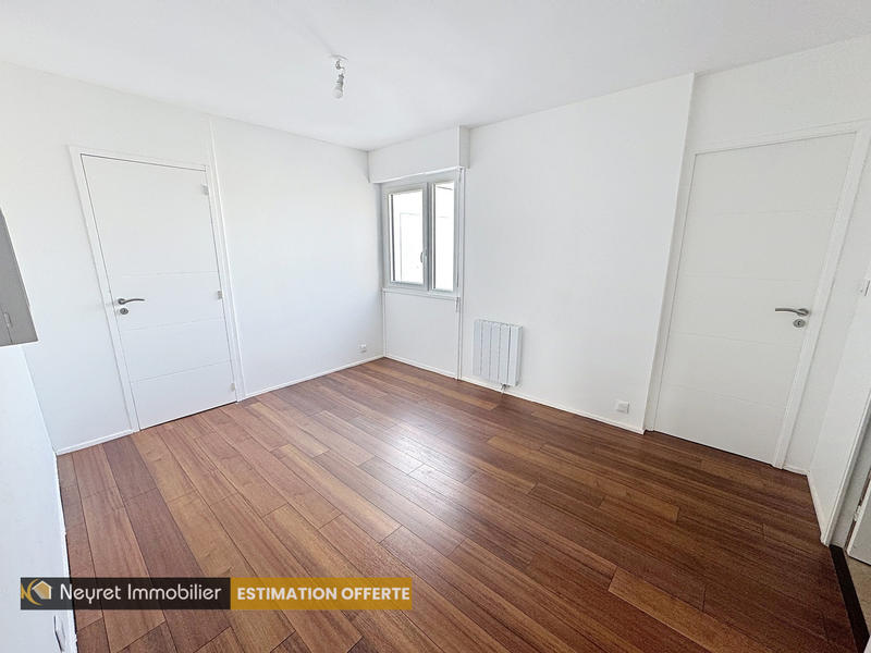 Appartement - 82 m² - 4 pièces