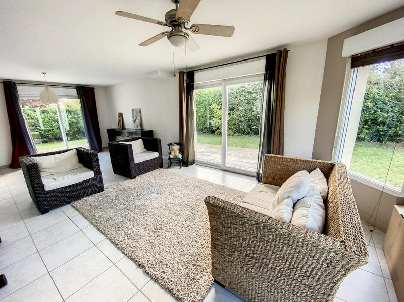 Maison - 163 m² - 6 pièces