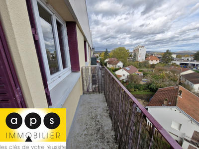Appartement - 68 m² - 4 pièces