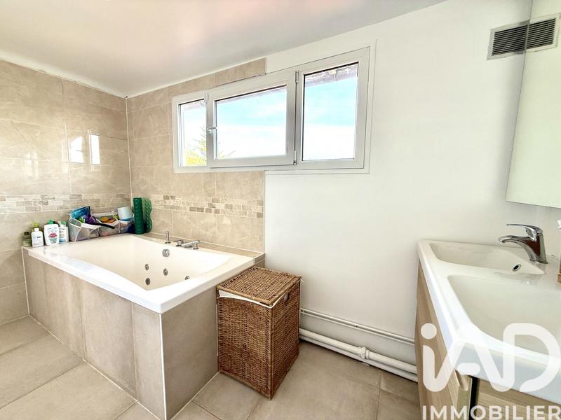 Maison - 103 m² - 5 pièces