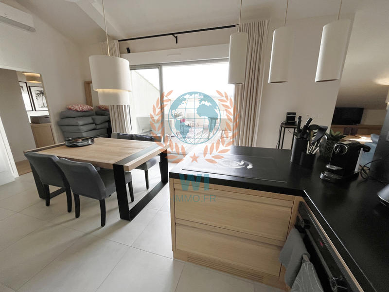 Appartement - 90 m² - 3 pièces