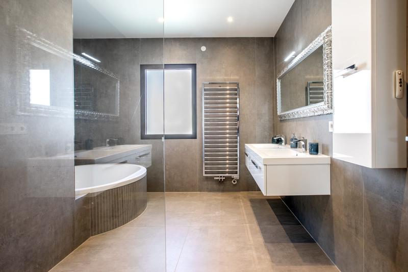 Villa - 318 m² - 9 pièces