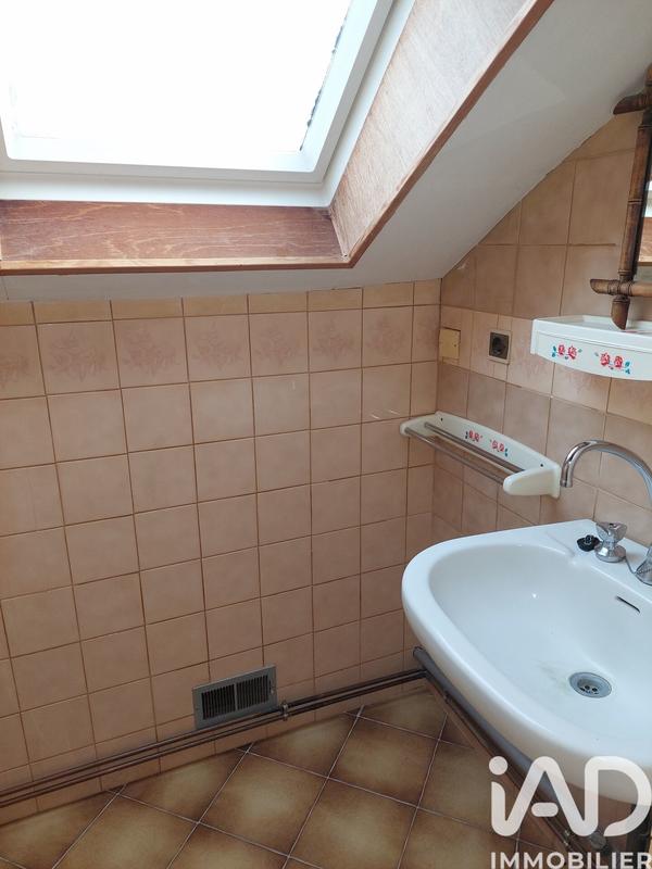 Maison - 95 m² - 4 pièces