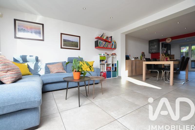 Maison - 95 m² - 4 pièces