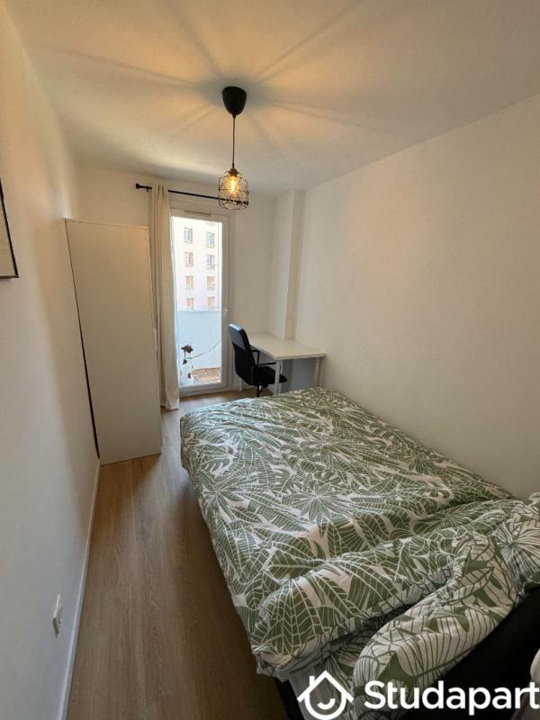 Chambre - 10 m² - 1 pièce