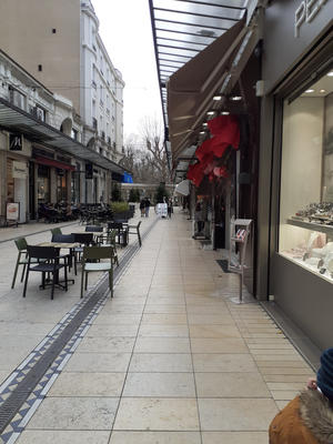 Fonds de commerce - Magasins - 47 m²