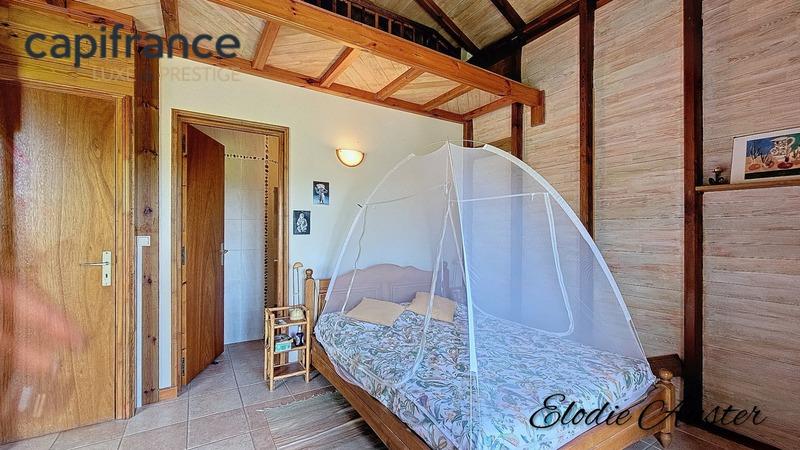 Maison - 160 m² - 6 pièces