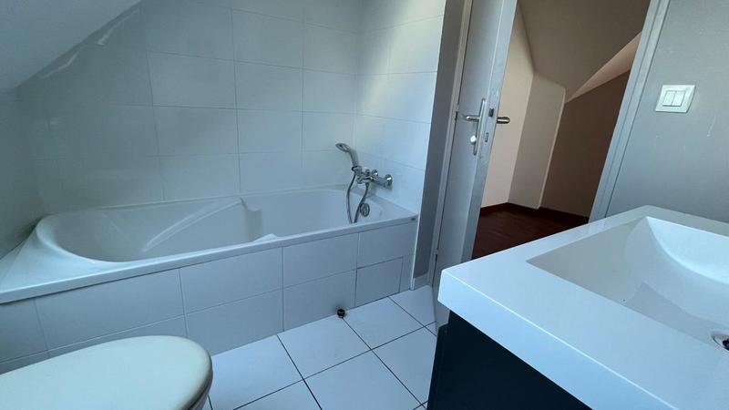 Appartement - 80 m² - 3 pièces