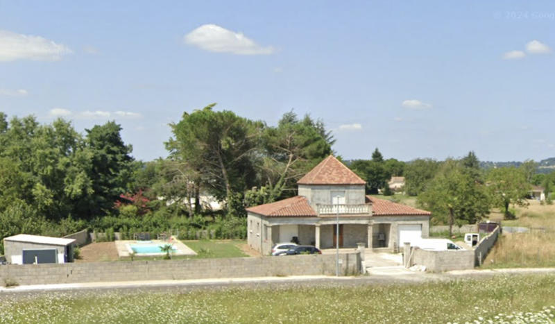 Maison - 137 m² - 5 pièces
