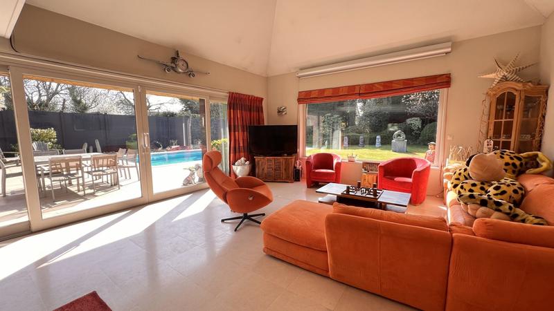 Villa - 196 m² - 7 pièces