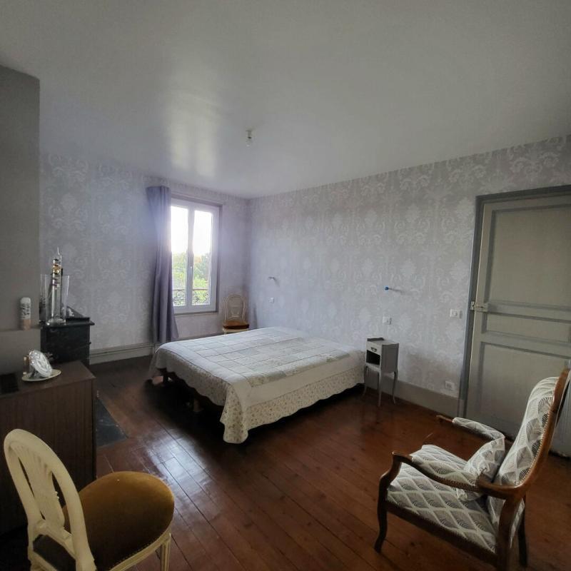 Maison - 160 m² - 7 pièces