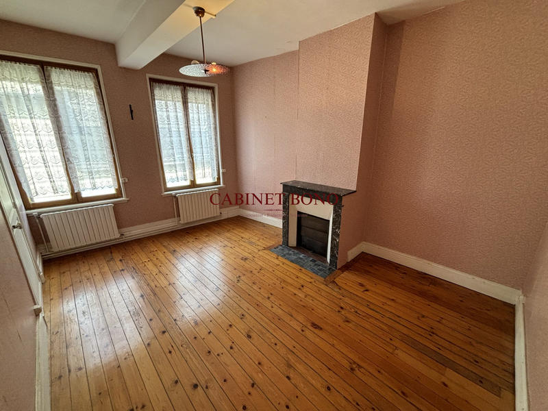 Maison ancienne - 242 m² - 10 pièces