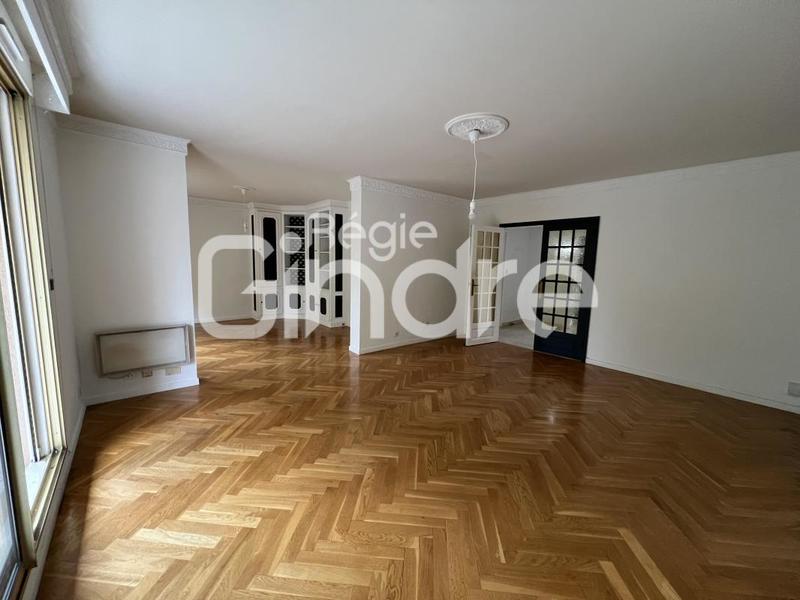 Appartement - 93 m² - 4 pièces
