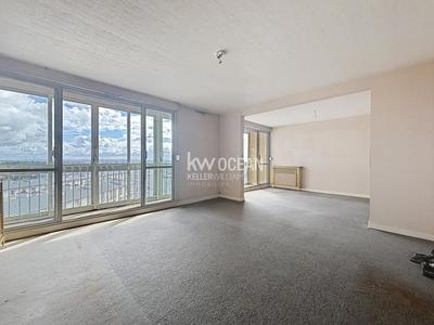 Appartement - 103 m² - 5 pièces