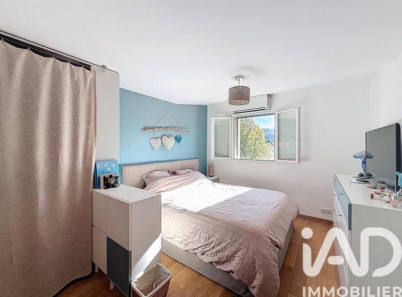 Maison de ville - 170 m² - 7 pièces