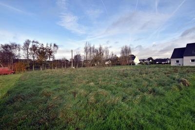 Terrain constructible - 1 052 m²