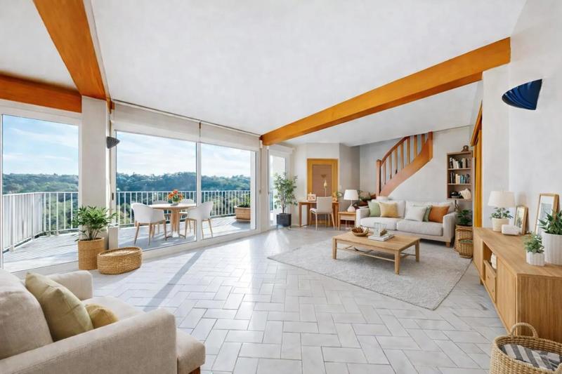 Maison - 140 m² - 6 pièces