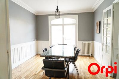 Maison - 165 m² - 7 pièces