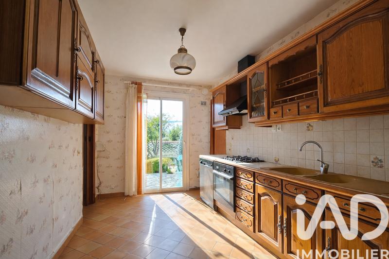 Maison - 96 m² - 5 pièces