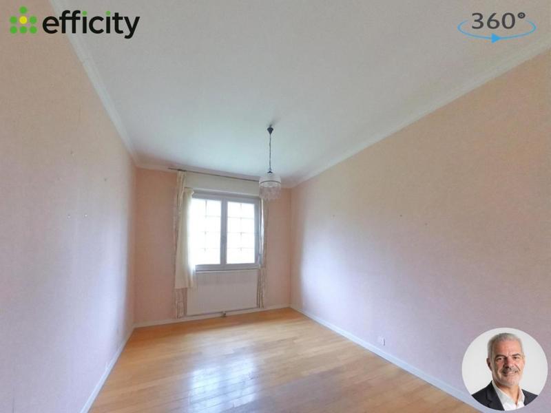 Maison - 102 m² - 5 pièces