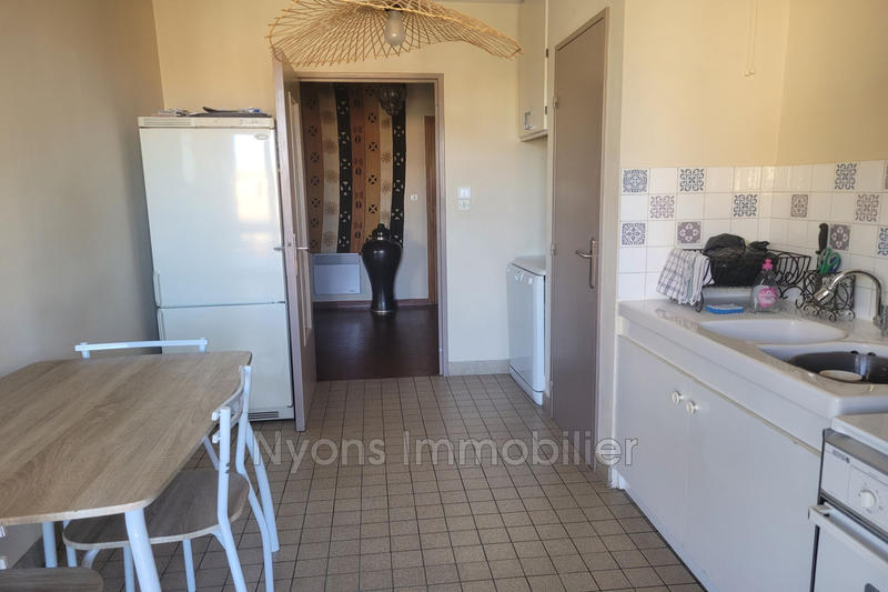 Appartement - 75 m² - 3 pièces