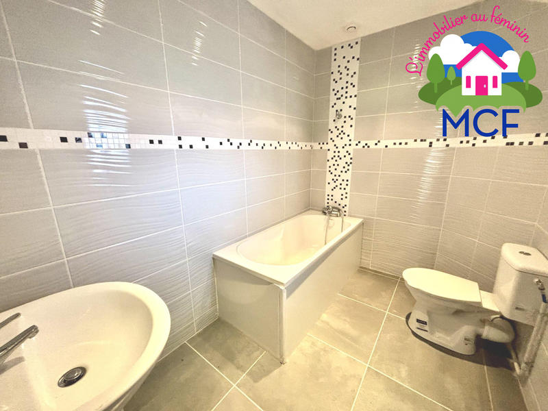 Maison - 110 m² - 4 pièces