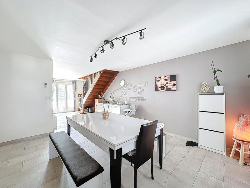 Maison - 110 m² - 4 pièces