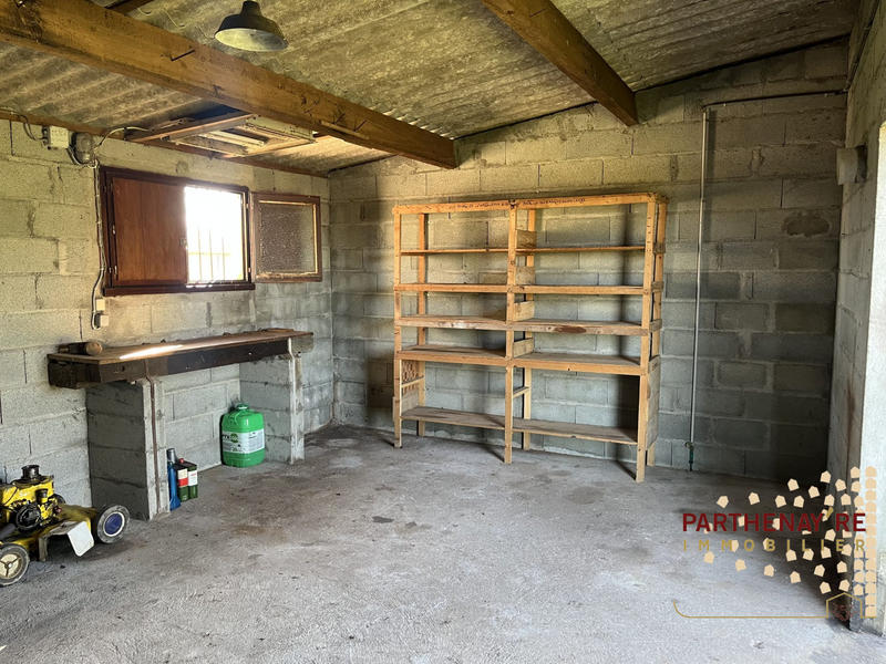 Maison - 99 m² - 6 pièces