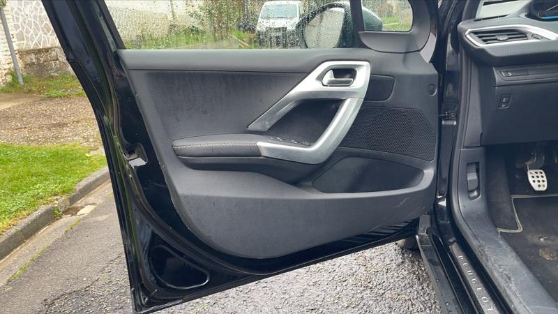 Peugeot 2008 1.5 Bluehdi 100 Crossway - Première main