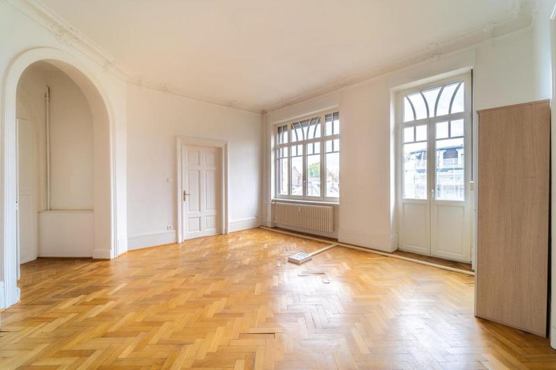 Appartement - 172 m² - 7 pièces