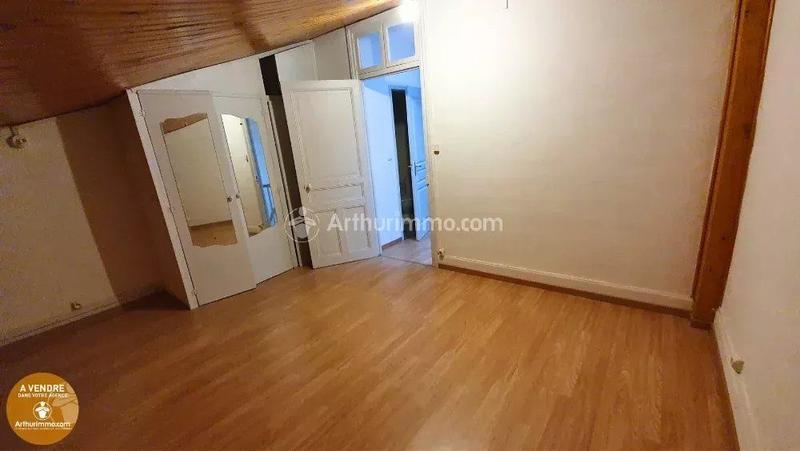 Appartement - 138 m² - 5 pièces