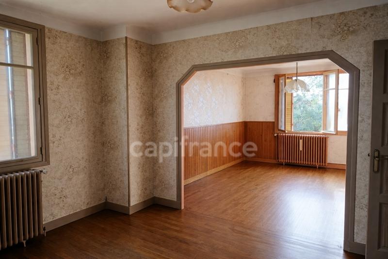 Maison - 90 m² - 3 pièces