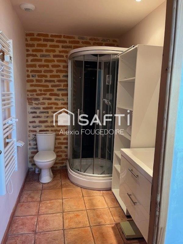 Maison - 223 m² - 9 pièces