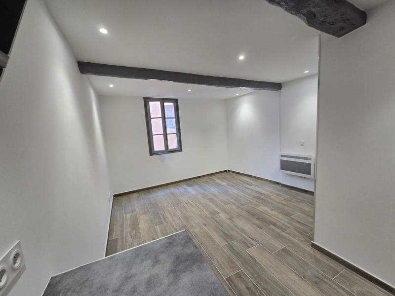Studio - 23 m² - 1 pièce