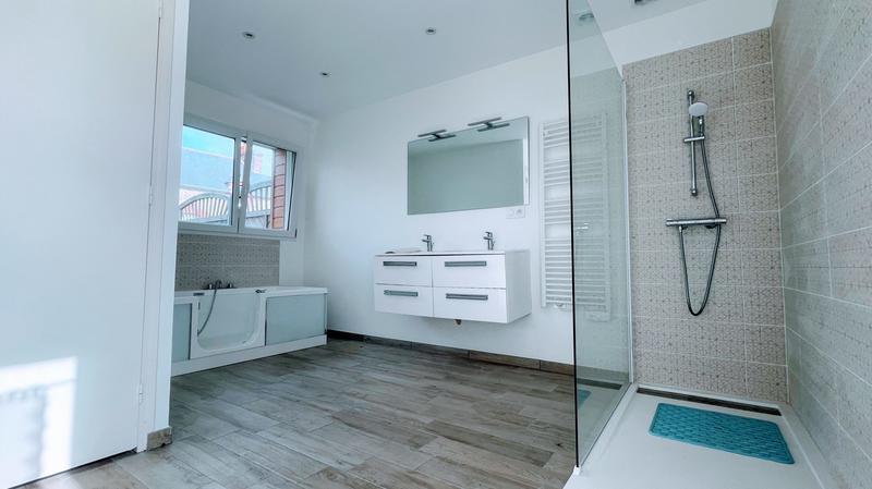 Maison ancienne - 160 m² - 7 pièces