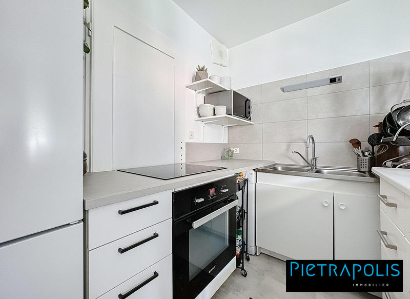 Appartement - 60 m² - 2 pièces