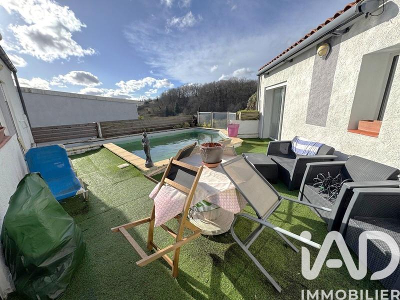 Maison - 173 m² - 6 pièces