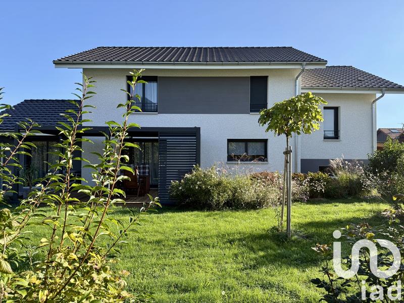 Maison - 160 m² - 6 pièces