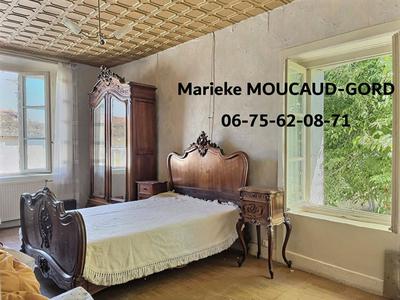 Maison - 132 m² - 7 pièces