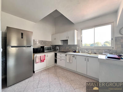 Maison - 178 m² - 6 pièces