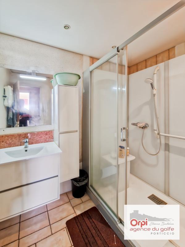 Appartement - 92 m² - 4 pièces