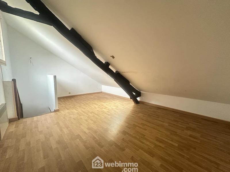 Immeuble - 167 m² - 9 pièces