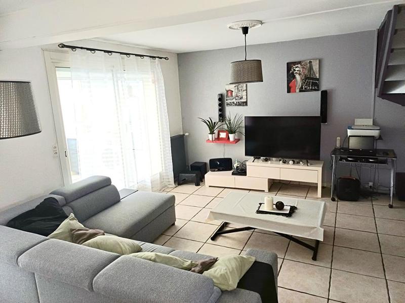 Maison - 93 m² - 5 pièces