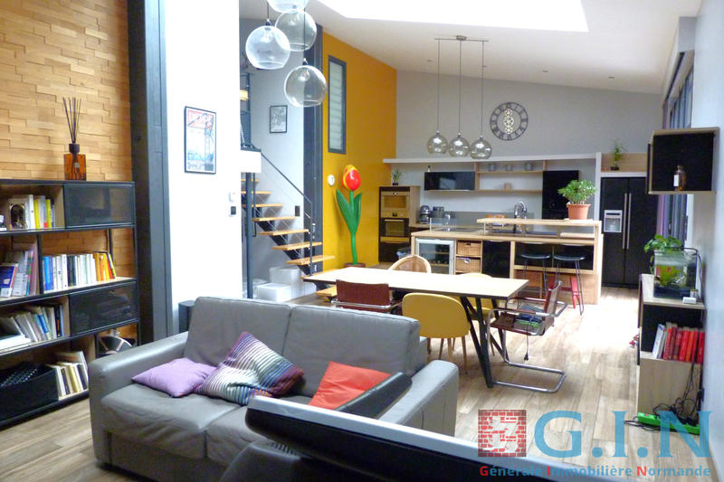 Maison - 170 m² - 10 pièces