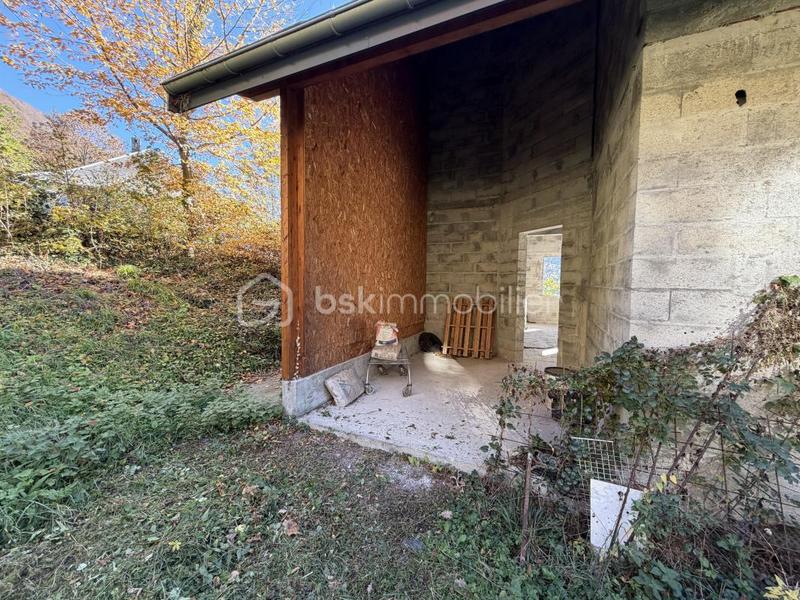 Maison - 180 m² - 5 pièces