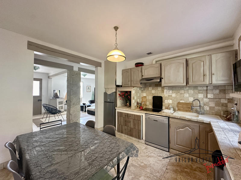 Propriété - 280 m² - 11 pièces