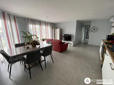 Maison - 74 m² - 4 pièces