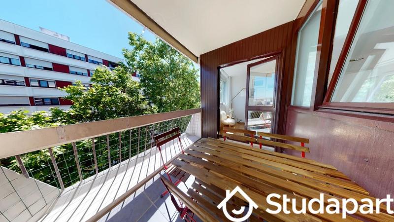 Chambre - 9 m² - 1 pièce