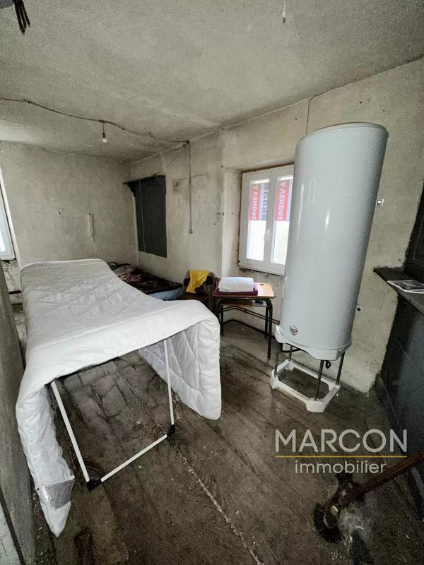 Maison - 160 m² - 7 pièces